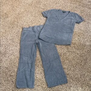 Barefoot dreams Blue Ribbed Knit Top and cropped Pants Set
